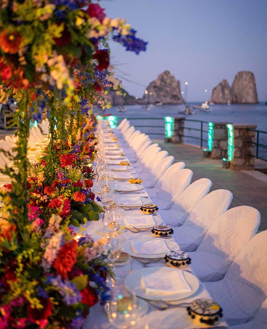 https://www.caprimydaywedding.com/wp-content/uploads/2023/01/wedding-capri-table.jpg